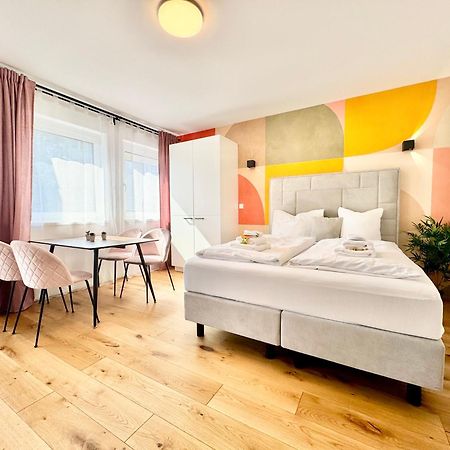 Stylische Wohnung Mit Balkon เวียนนา ภายนอก รูปภาพ